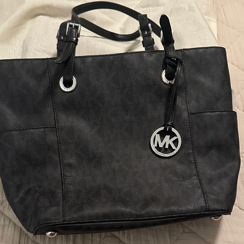 Michael Kors Jet Set Black Tote